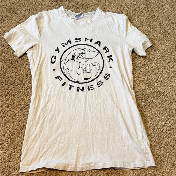 Gymshark Cream Fitness Tee with Black Logo - Picture 1 of 2